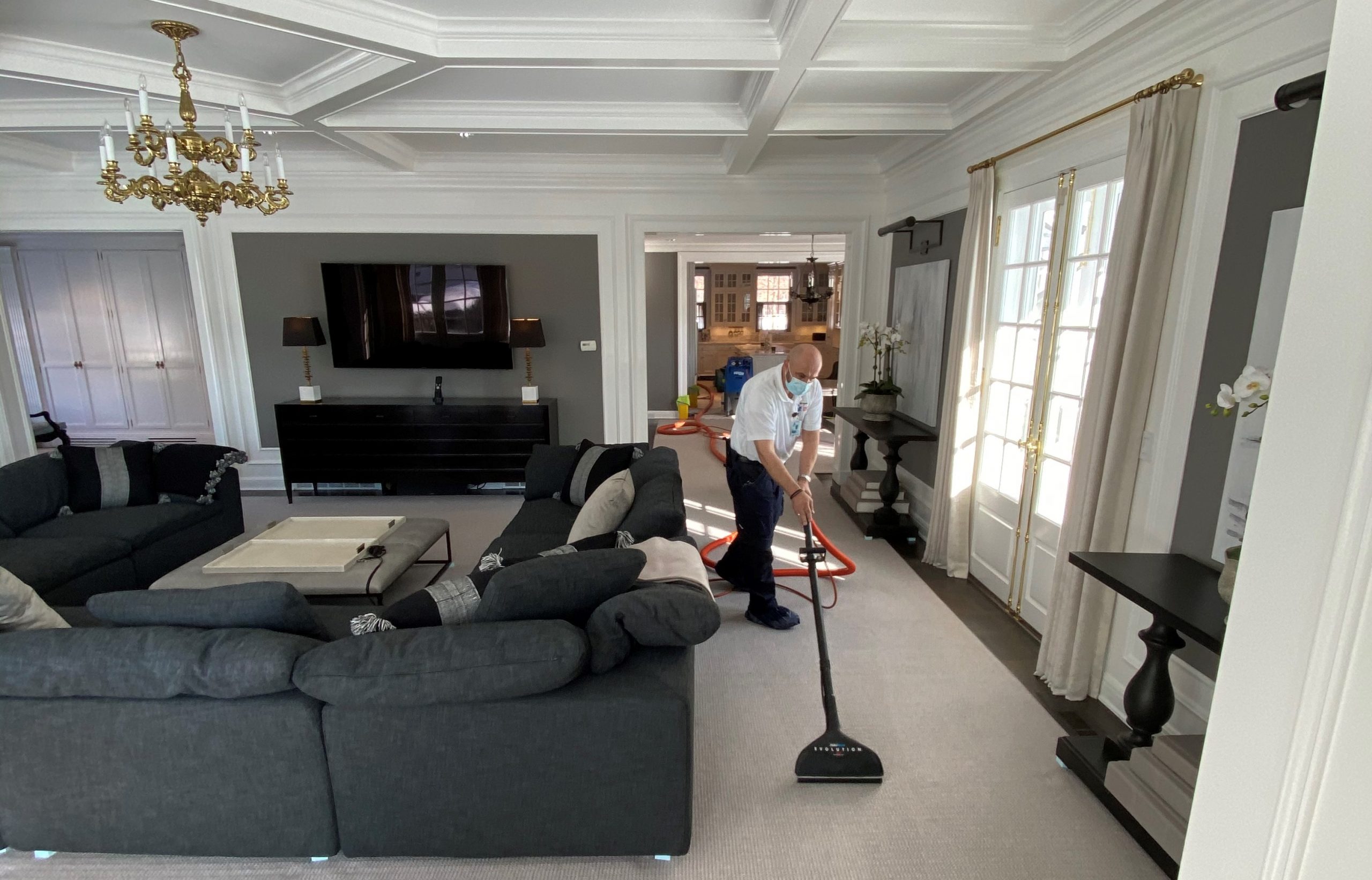 Achieve a Healthy Living Environment with Mold Remediation Services: Rug Cleaning in Lake Zurich