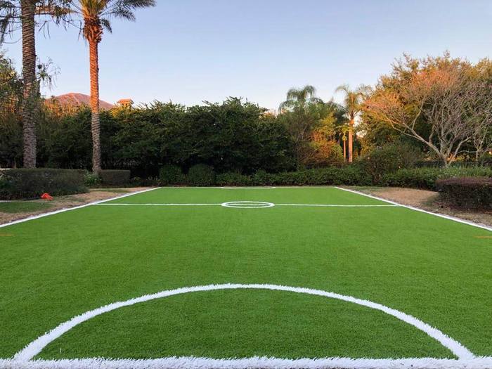 Green Living, Green Lawn: The Eco-Friendly Advantages of Artificial Turf