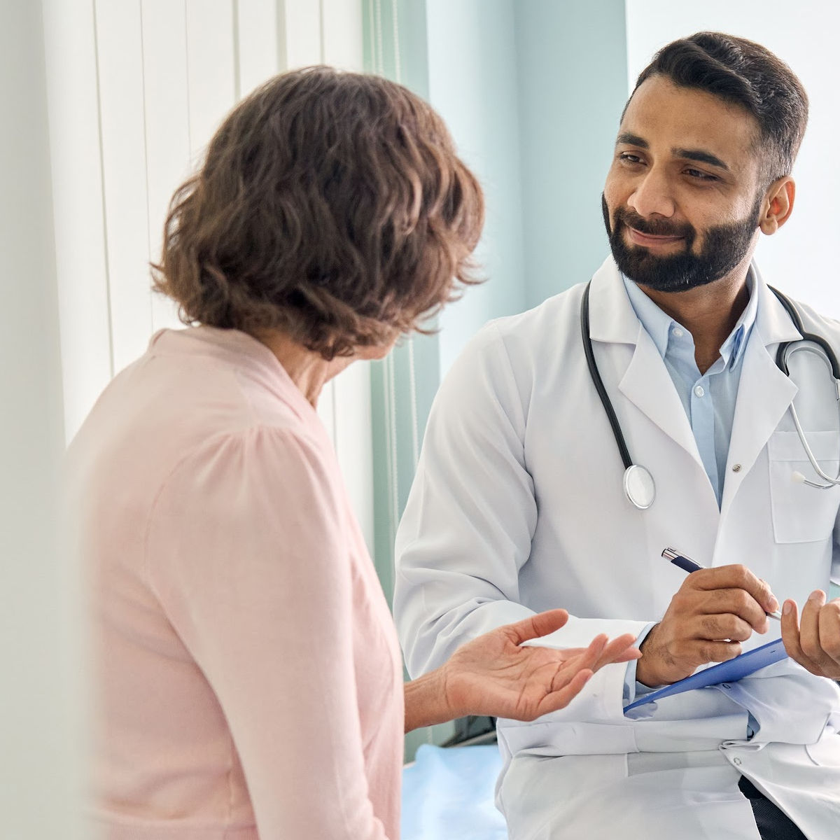 Proactive Healthcare: Exploring the Advantages of Nearby Physician Urgent Care
